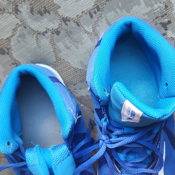 NIKE AIR MAX STUTTER STEP 2 Blue/White Mid-Top - Picture 6 of 10